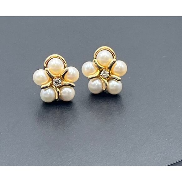 Designer 14k Yellow Gold 5 Pearl Cluster Flower Diamond Center Clip On Earrings - Picture 1 of 10